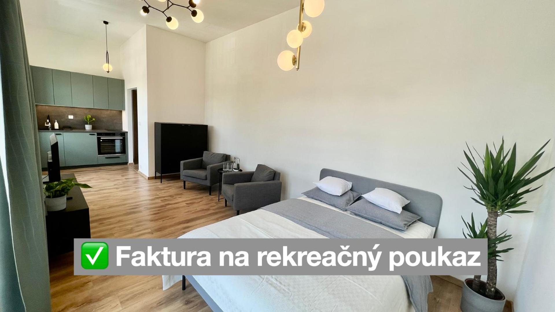 Apartment Yellow Rose, Perfect Location With Free Parking, 24H Checkin & Balcony Pieszczany Zewnętrze zdjęcie